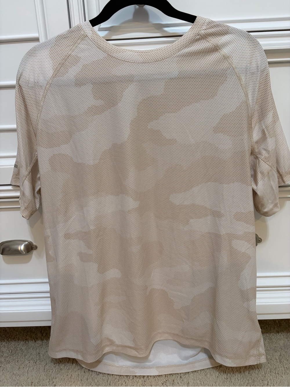 Old Navy Beige Camo Short-Sleeve Performance Tee
